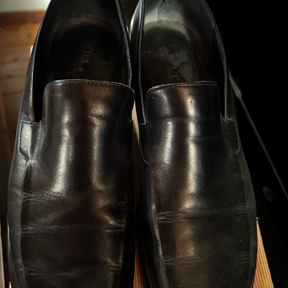 Franco Sarto size 9 loafers